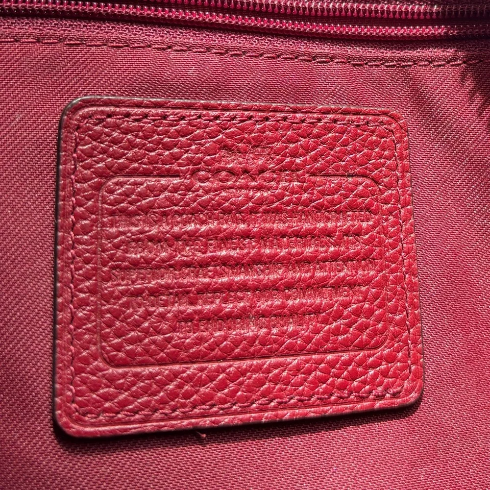 Beautiful Like-New Red Coach Purse With Crossbody Strap Pebble Leather Handbag - Picture 5 of 12